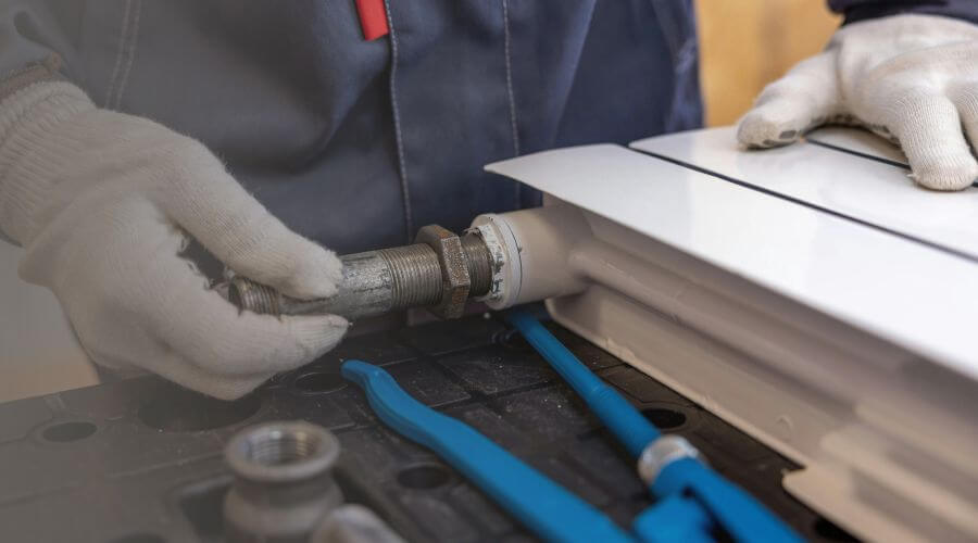 Professional water heater repair services in Lopeno, TX